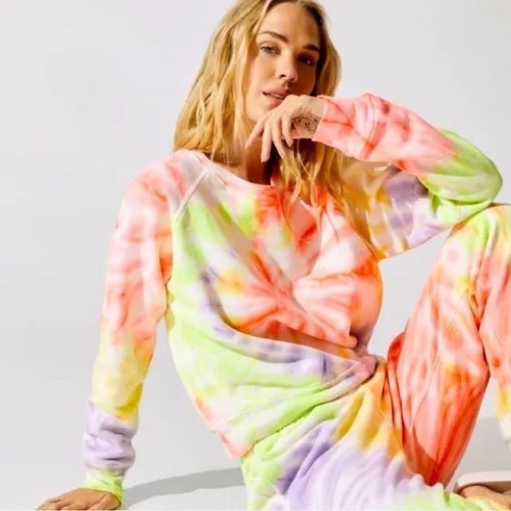 REDONE X HANES collab sz medium tie dye multi color crewneck sweatshirt